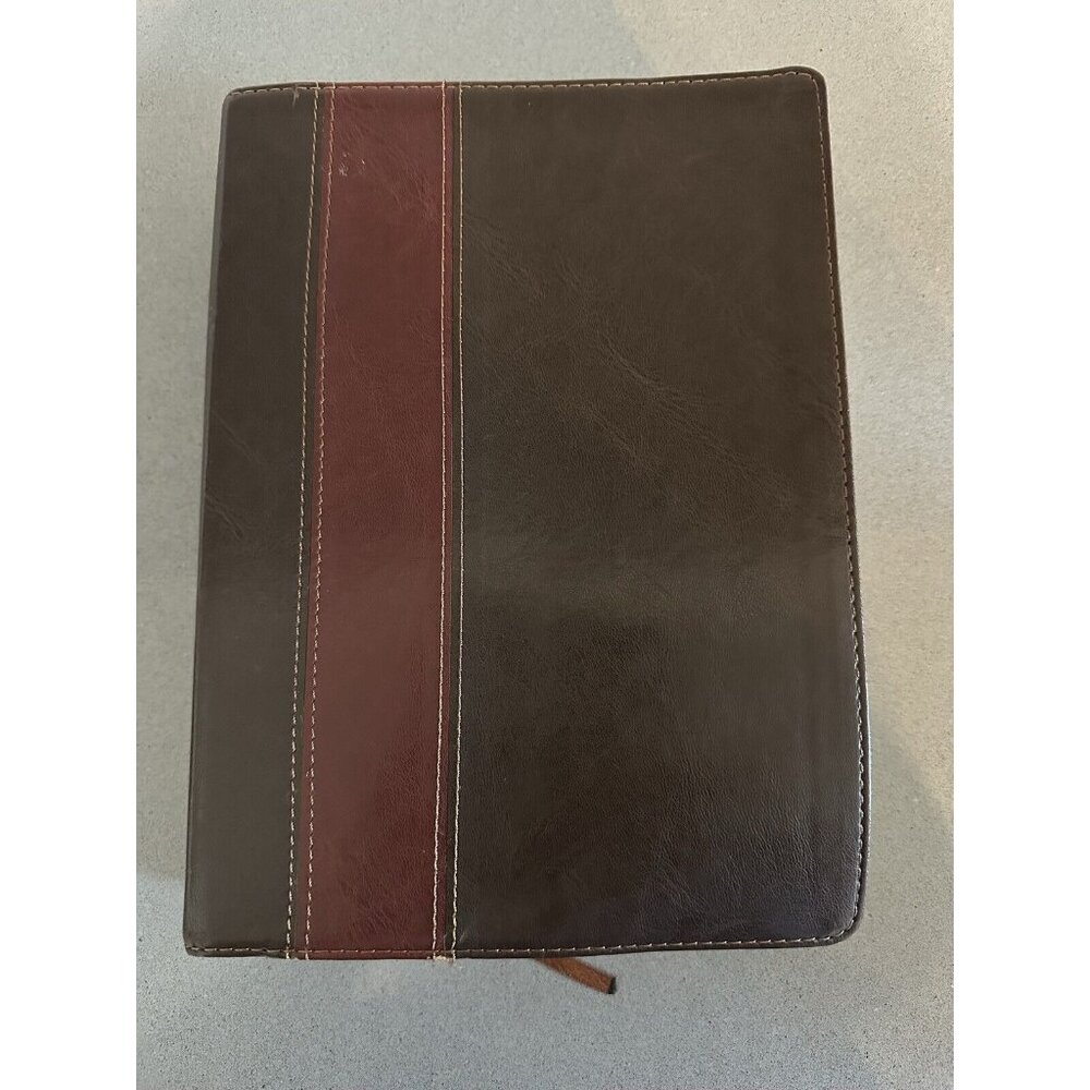 Tyndale Life Application Study Bible New Living Red Letter TuTone Faux Leather